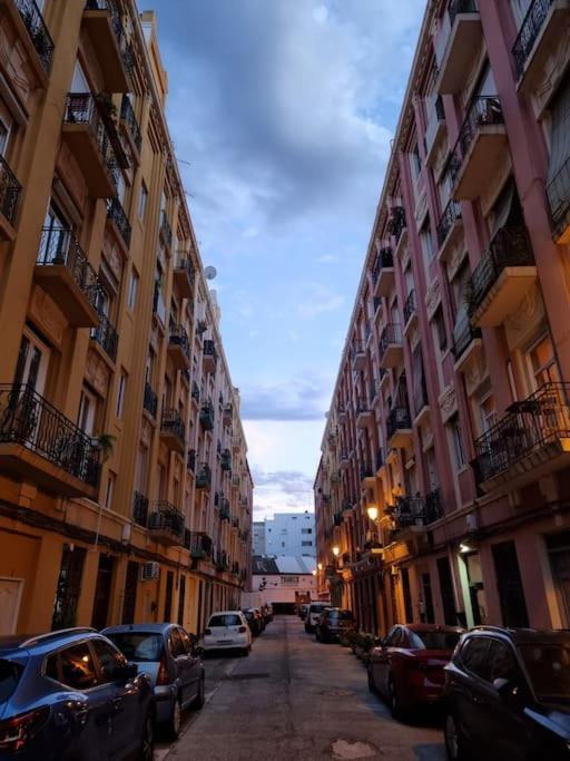 Sailor Apartment Nel Cabanyal Valencia Eksteriør bilde